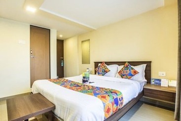 هتل Fabexpress Silver Lake   Nr Bkc