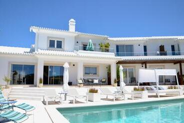 پانسیون Emcasa Boutique Guesthouse
