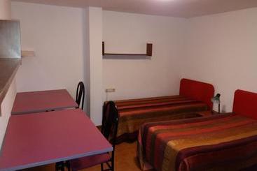 هاستل Residencia Universitaria Reuniver Burjassot