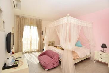 Daydream B&b 白日夢海景旅店