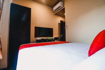 پانسیون Reddoorz Near Halim Perdanakusuma 3