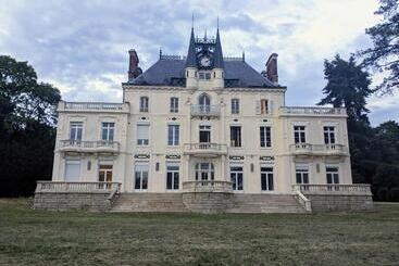 تختخواب و صبحانه Château De La Rocherie