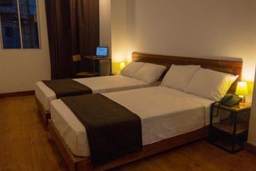 Central Bed & Breakfast