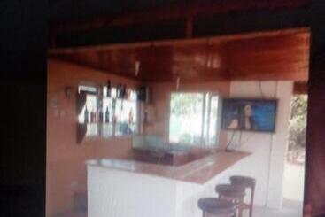 پانسیون Airport Lodge Lungi
