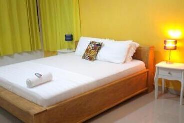 پانسیون Airport Lodge Lungi