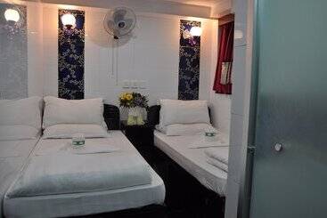 پانسیون Swiss Hostel