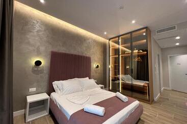 Domus Hotel & Apartments