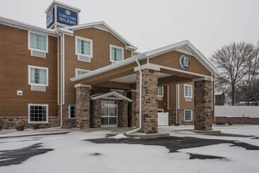 Cobblestone Hotel & Suites   Hutchinson