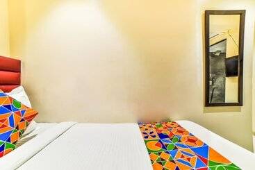 בית מלון כפרי Fabexpress Deluxe Comfort Nr Kokilaben Hospital