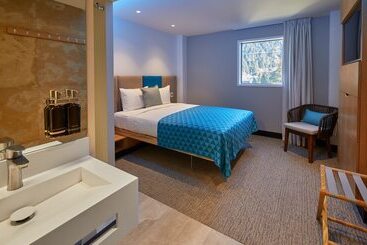 هتل Mi Pad Queenstown