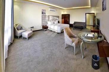 Golden Dune Hotel Turaif