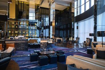 هتل Renaissance Shenyang West