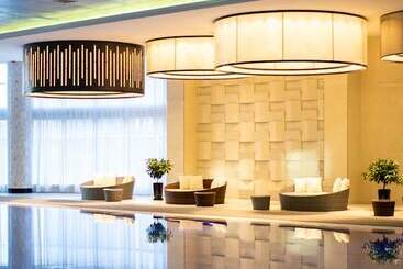 هتل Renaissance Shenyang West
