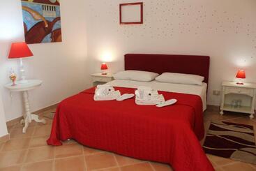 تختخواب و صبحانه Bed&book Palazzo Cutelli