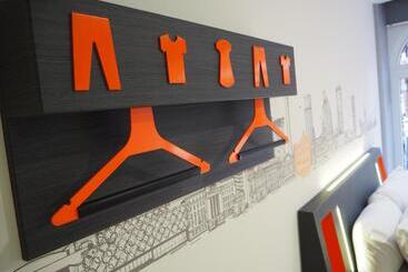 Easyhotel Leeds