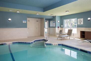 فندق Holiday Inn Express Chelmsford, An Ihg
