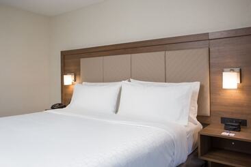 فندق Holiday Inn Express Chelmsford, An Ihg