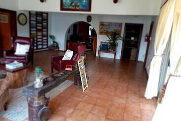 پانسیون Die Windpomp Guesthouse