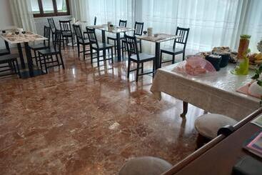B&b Tra Mare E Marmo