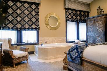 هتل The Detroit Club