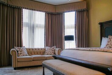 هتل The Detroit Club