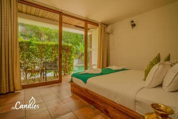 Le Candles Resort