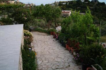 Belvedere Adriatica - Qeparo