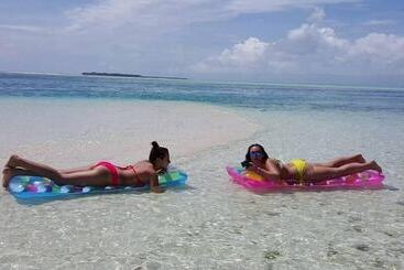 پانسیون Fanhaa Maldives