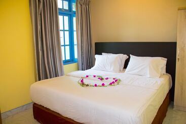 پانسیون Fanhaa Maldives