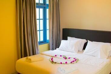 پانسیون Fanhaa Maldives