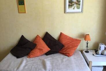 פנסיון Les Palettes