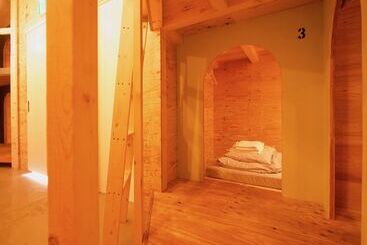 پانسیون Ishigaki Guesthouse Hive