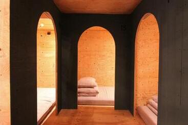 پانسیون Ishigaki Guesthouse Hive