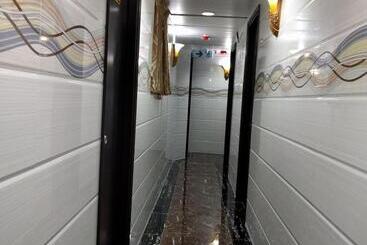 پانسیون Melbourne Hostel Block E 10th Floor