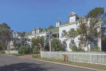 تختخواب و صبحانه Roanoke Island Inn