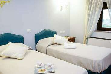 هتل Villa Floridiana