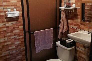 پانسیون Bamboo House La Fortuna