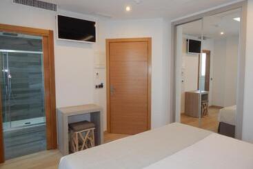 پانسیون Hostal Boutique Doña Carmen   Adults Recommended