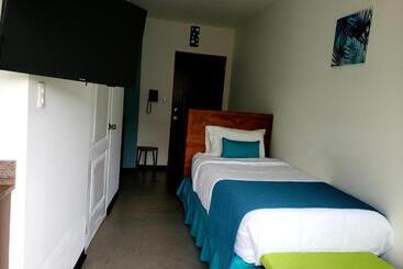 Cando Living Apartments In Central Avenue