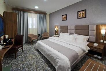 هتل Delights Inn Green Oasis