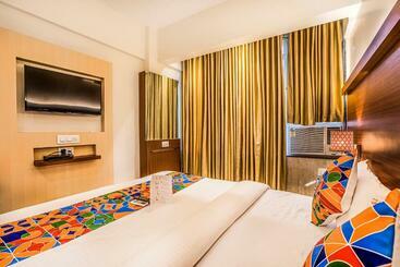Fabhotel Spring Inn   Nr Borivali Station