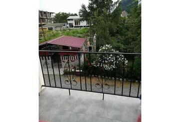 پانسیون Kvariati Beach Guesthouse Levaniko