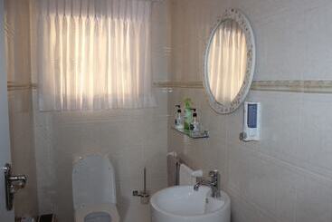 پانسیون Staymorr Boutique Guesthouse