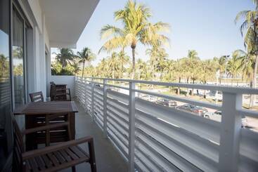 12th & Ocean By Luxurban, Trademark Collection By Wyndham
