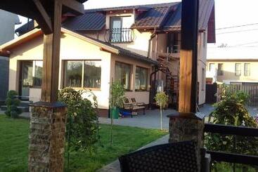 Pensiunea Casa Zece