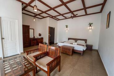 تختخواب و صبحانه Coffee And Pepper Plantation Homestay