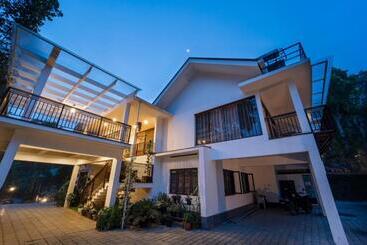تختخواب و صبحانه Coffee And Pepper Plantation Homestay