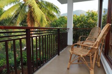 تختخواب و صبحانه Coffee And Pepper Plantation Homestay