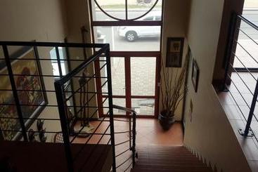 Kleines Nest Bed And Breakfast