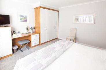 Riseden Bed And Breakfast